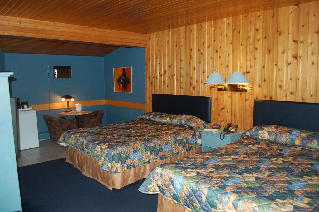 Auberge Godard Nominingue Exterior foto