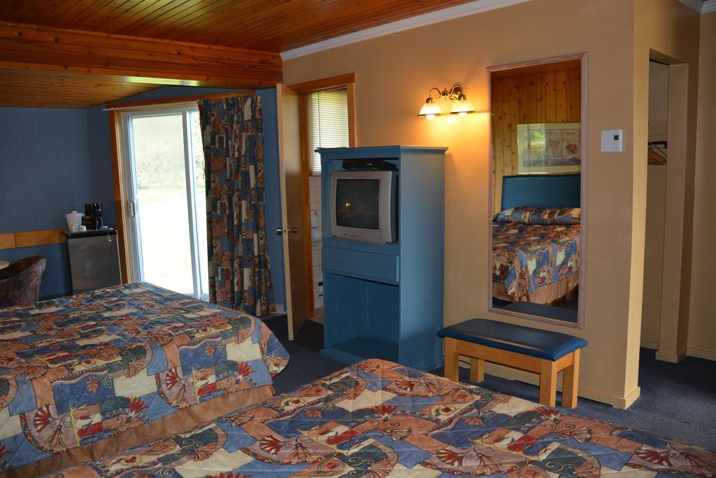 Auberge Godard Nominingue Exterior foto
