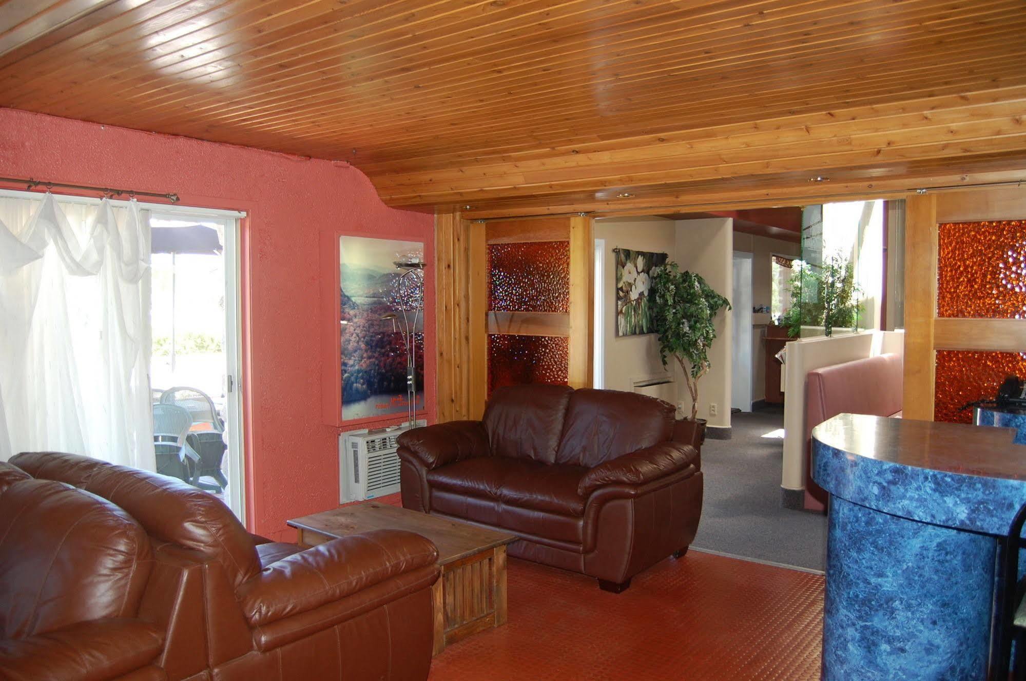 Auberge Godard Nominingue Exterior foto